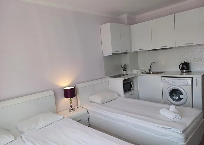 Admiral Plaza Premium Apartment *