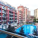 Admiral Plaza Premium Апартаменти Сонячний Берег