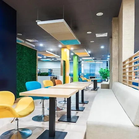 Admiral Plaza Premium Апартаменты *